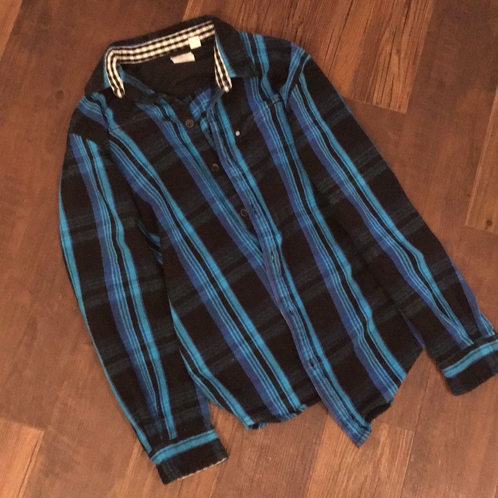 Men’s flannel shirt